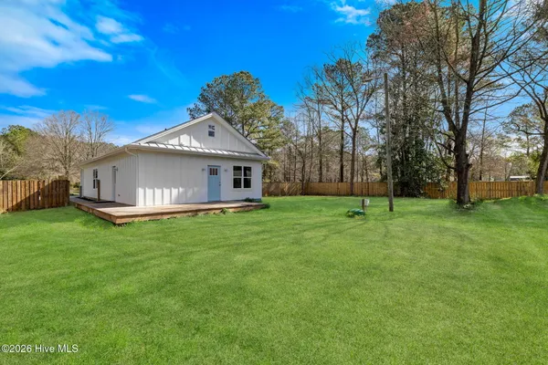 $300,000 | 1841 Penderlea Highway, Burgaw, NC 28425