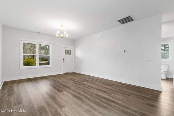 $300,000 | 1841 Penderlea Highway, Burgaw, NC 28425