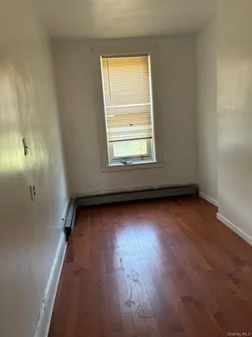 $3,250 | 107 Beadel Street, Unit 2 | East Williamsburg