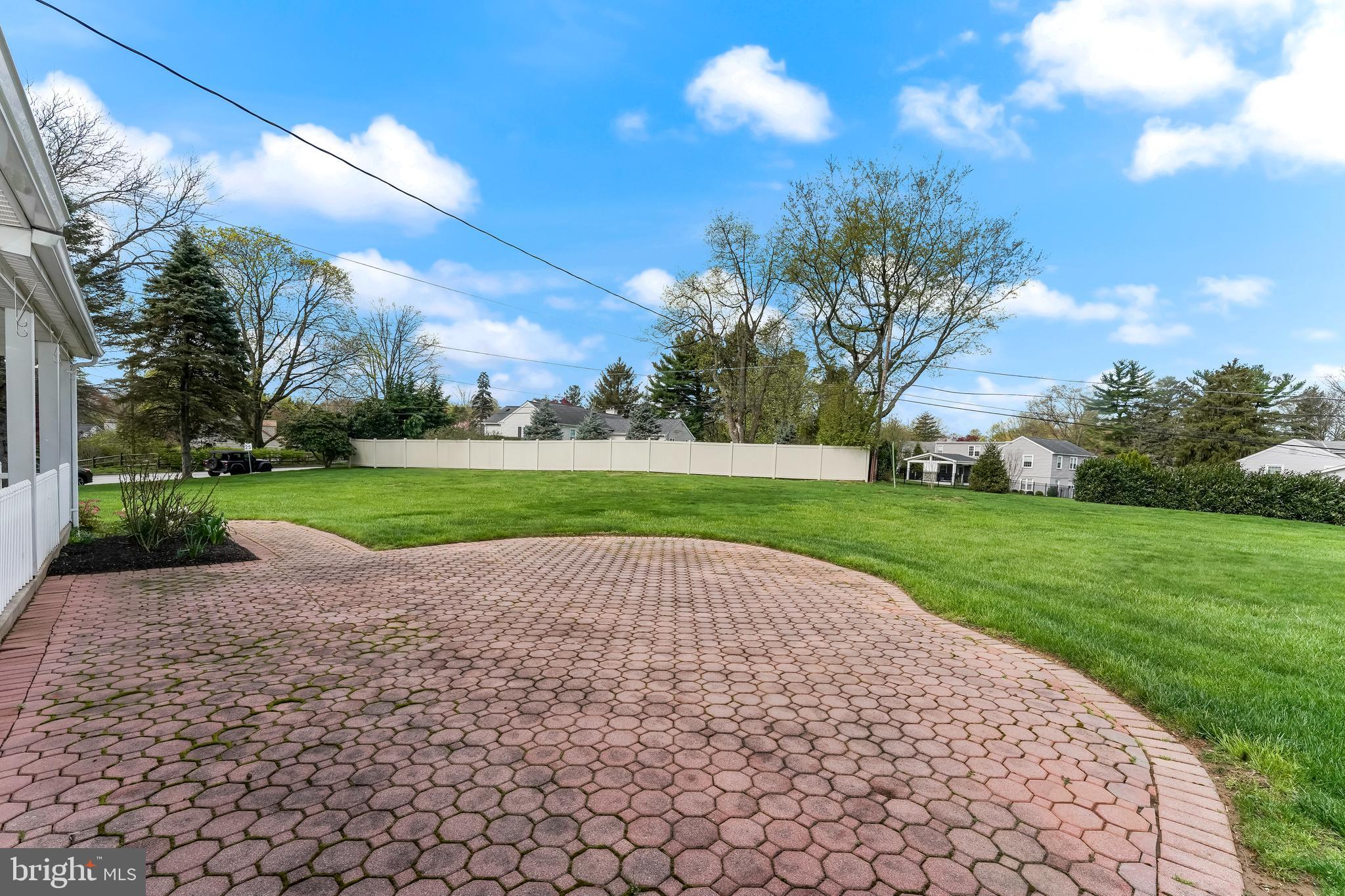 132 Hillside Road Wayne, PA 19087 - Photo 18 of 33