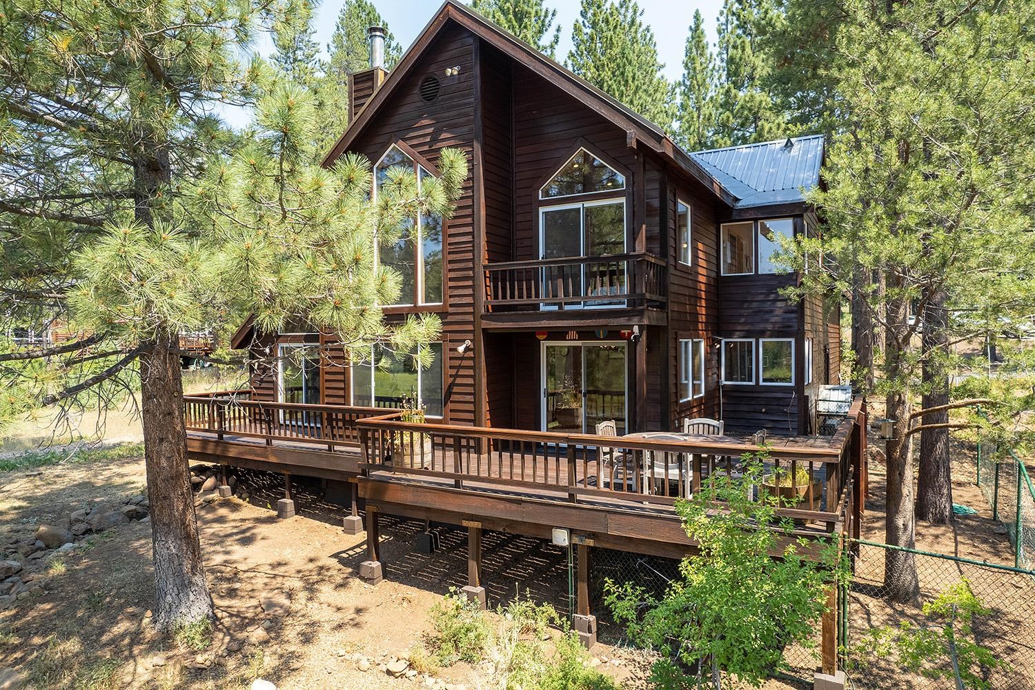 11904 Bennett Flat Road Truckee, CA 96161 - Photo 2 of 21 a view of a house with a yard balcony