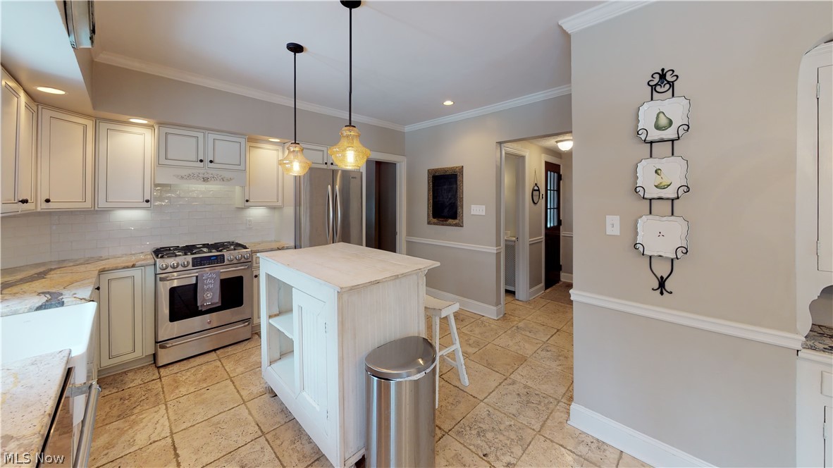 615 Ridgecrest Road Akron, OH 44303 - Photo 4 of 27 Gallery Image 4