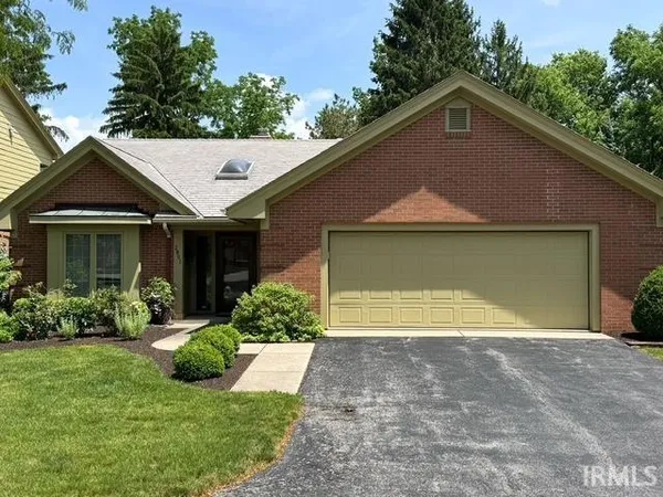 $329,900 | 2801 Wind Pump Road, Fort Wayne, IN 46804