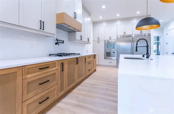 $829,900 | 6080 Mesa Court, Ferndale, WA 98248