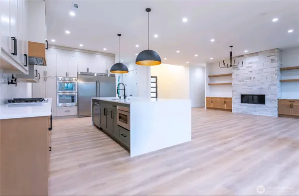 $829,900 | 6080 Mesa Court, Ferndale, WA 98248