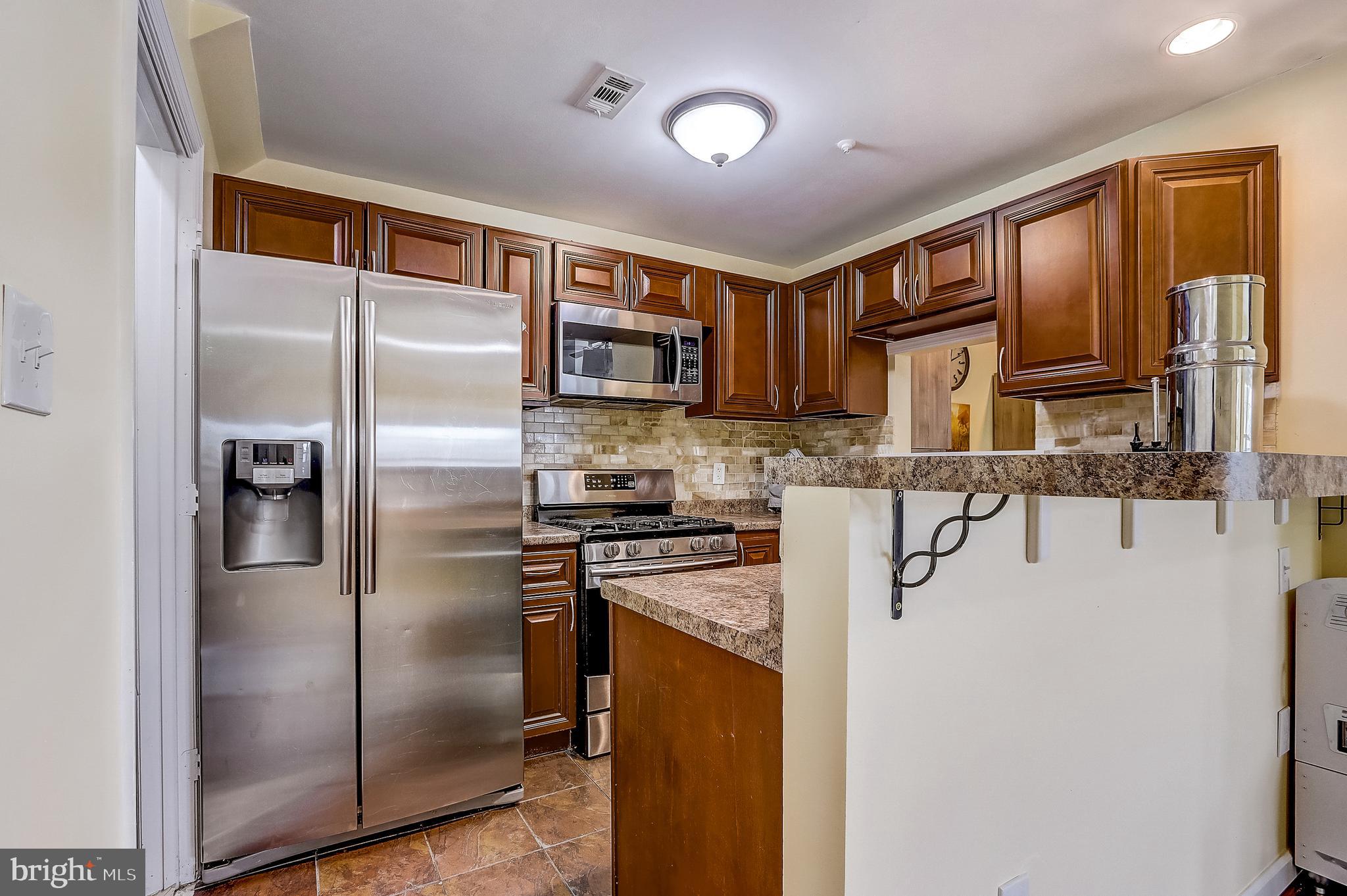 6832 Hayley Ridge Way, Unit B Baltimore, MD 21209 - Photo 11 of 31 Gallery Image 11