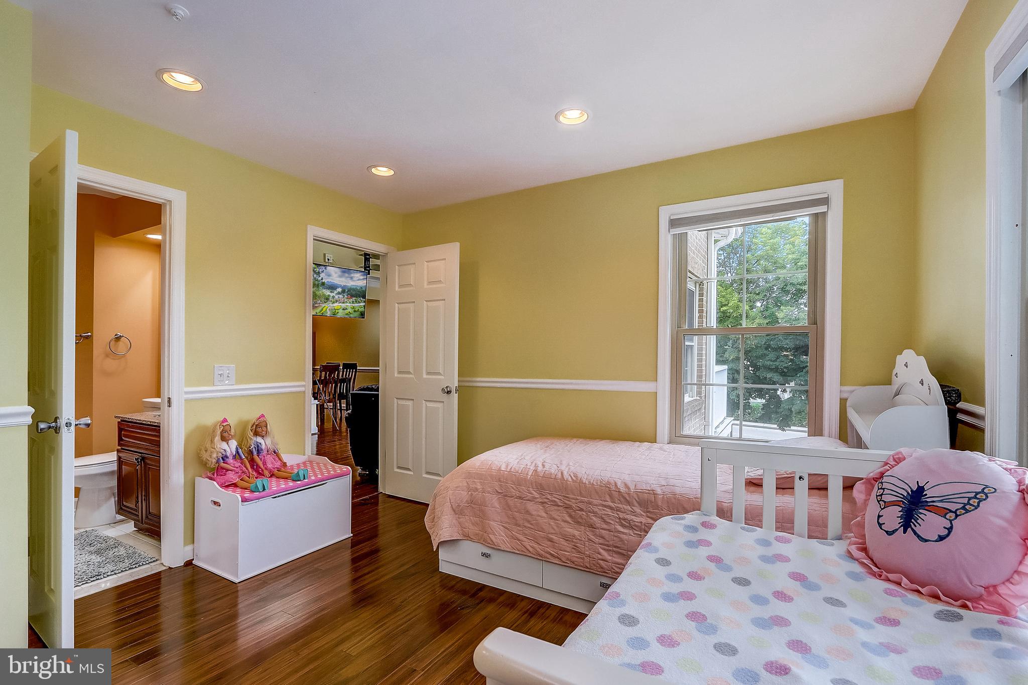 6832 Hayley Ridge Way, Unit B Baltimore, MD 21209 - Photo 20 of 31 Gallery Image 20