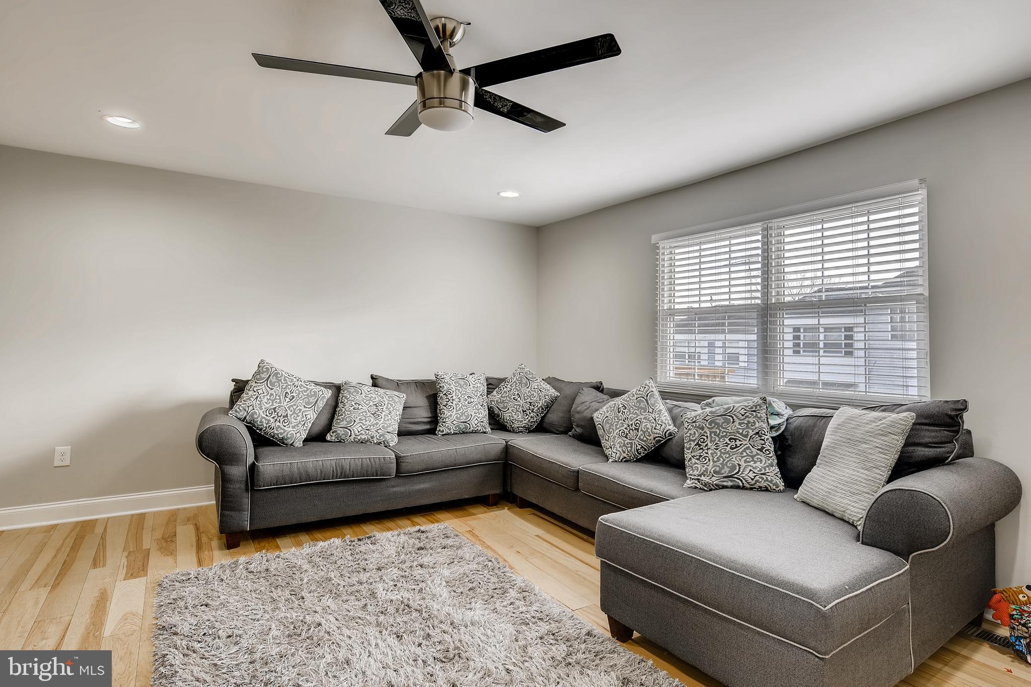 5 Bohn Court Rosedale, MD 21237 - Photo 8 of 27