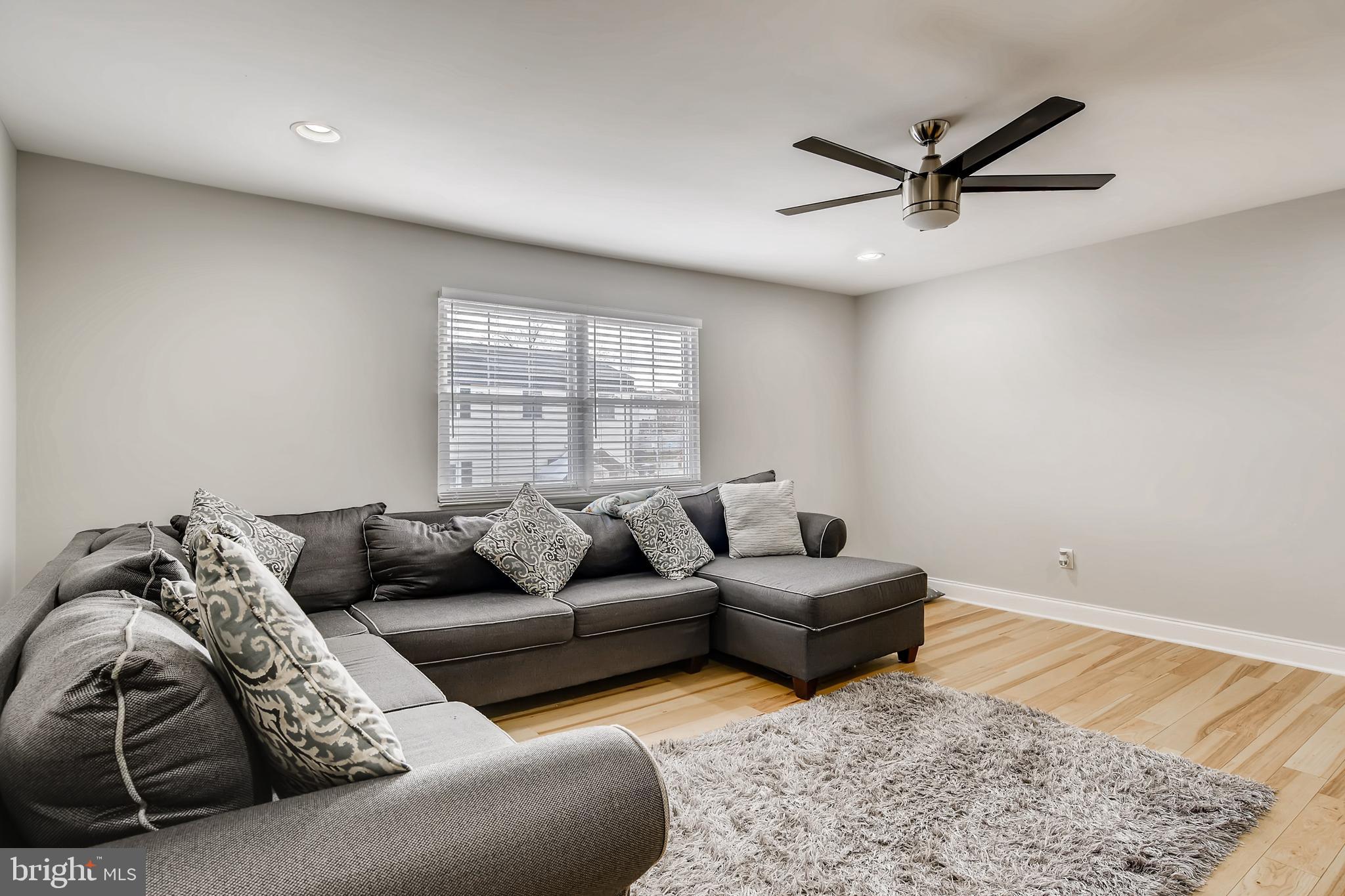 5 Bohn Court Rosedale, MD 21237 - Photo 10 of 27