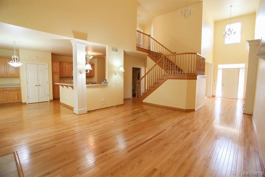 1241 Bloomer Road Rochester Hills, MI 48307 - Photo 20 of 39