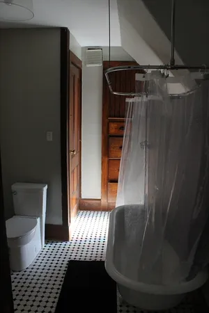 $1,850 | 36 Maple Avenue, Unit 2, Bridgewater, MA 02324