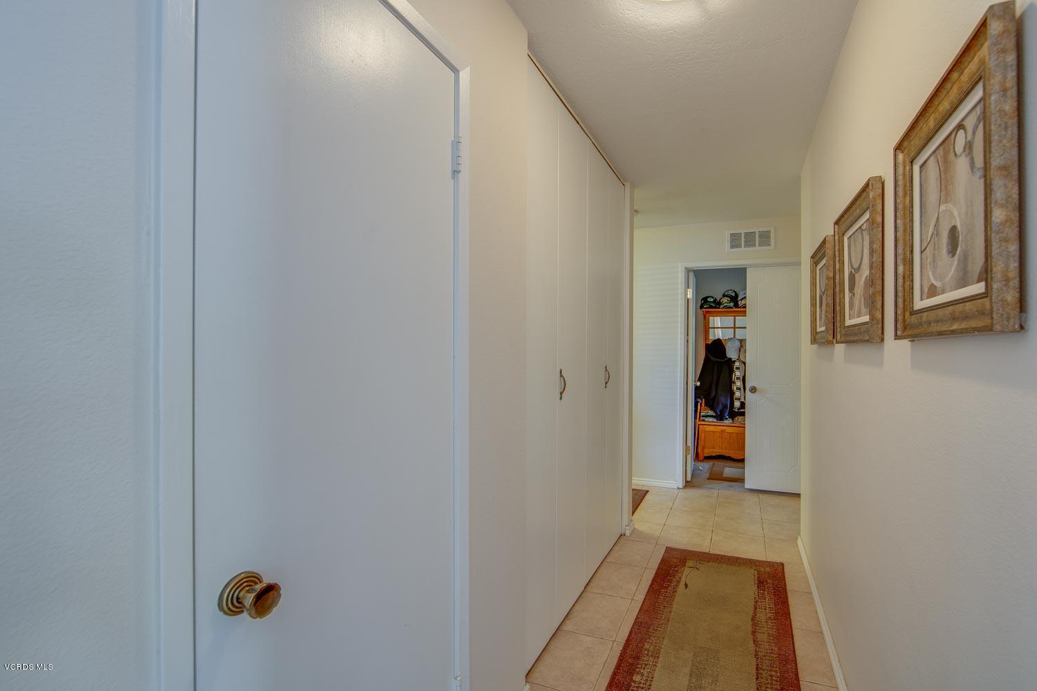 4295 Springfield Street Simi Valley, CA 93063 - Photo 17 of 40