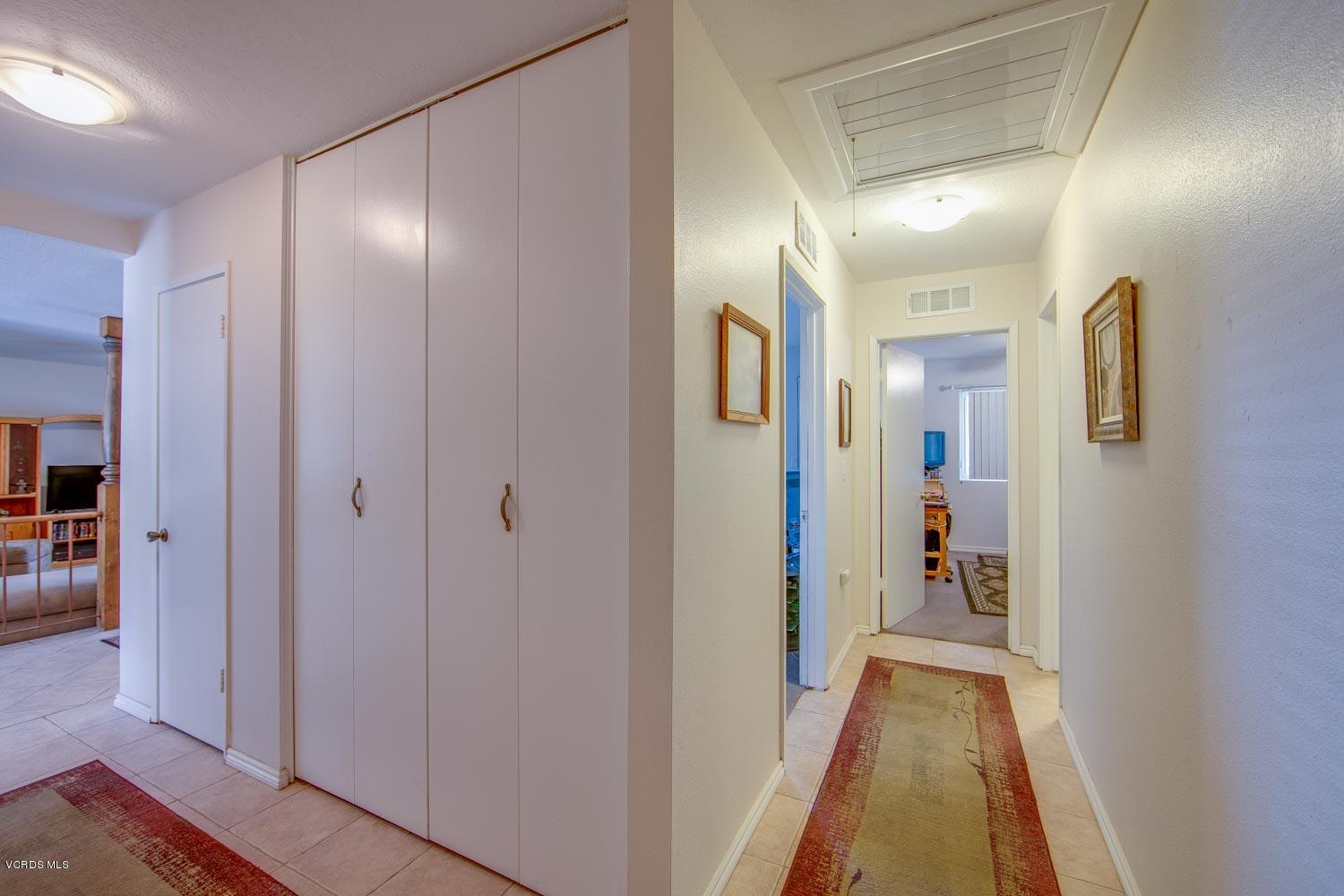 4295 Springfield Street Simi Valley, CA 93063 - Photo 18 of 40 a view of hallway with livingroom