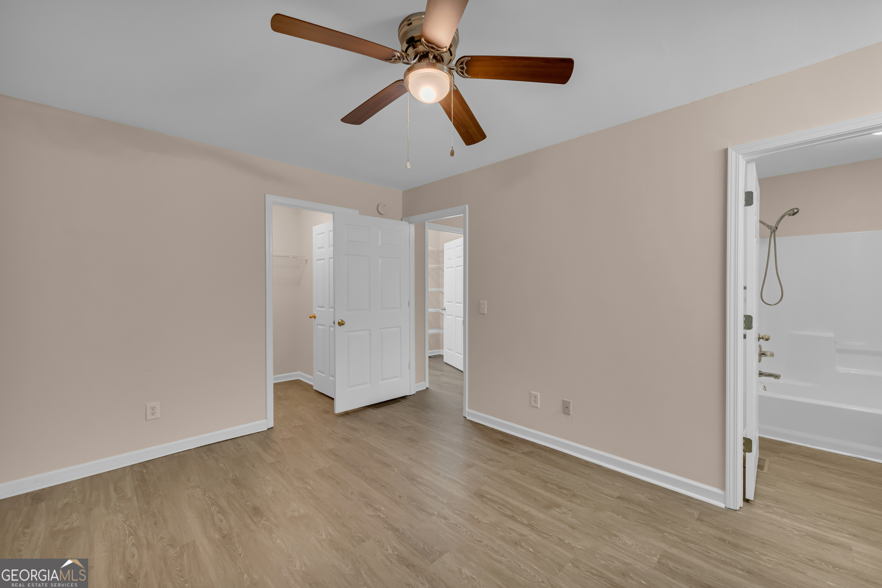 683 Grant Street, Unit I Clarkesville, GA 30523 - Photo 23 of 33