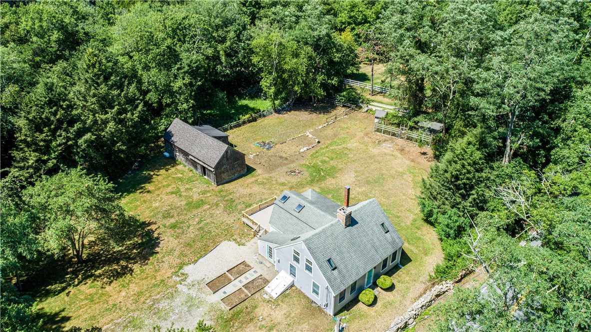 459 Tillinghast Road East Greenwich, RI 02818 - Photo 13 of 28