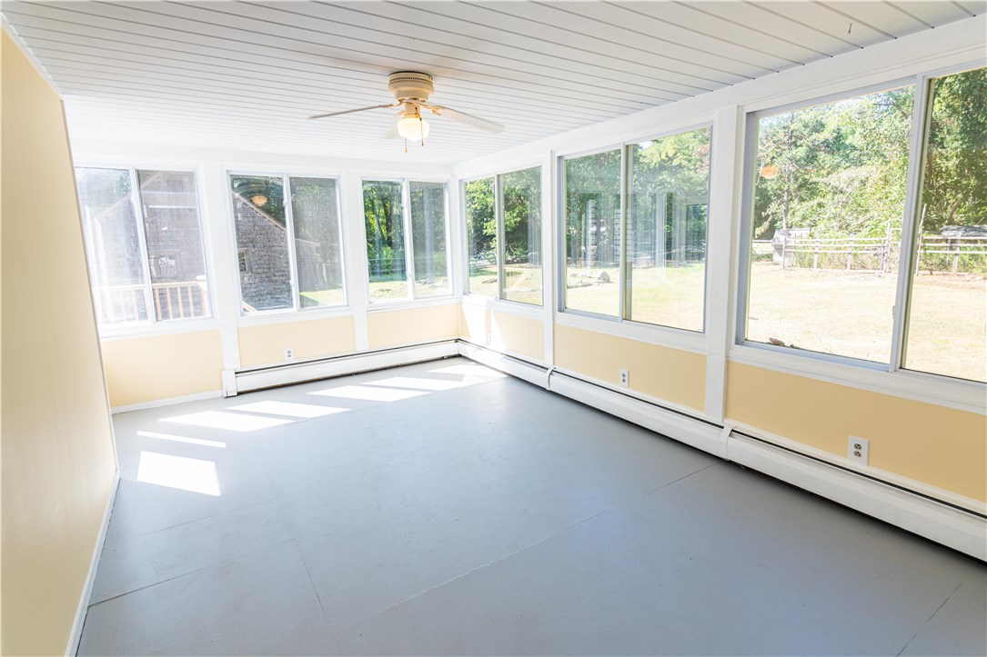 459 Tillinghast Road East Greenwich, RI 02818 - Photo 20 of 28