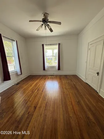 $2,000 | 805 Ann Street, Unit B, Wilmington, NC 28401