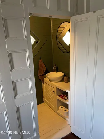 $2,000 | 805 Ann Street, Unit B, Wilmington, NC 28401