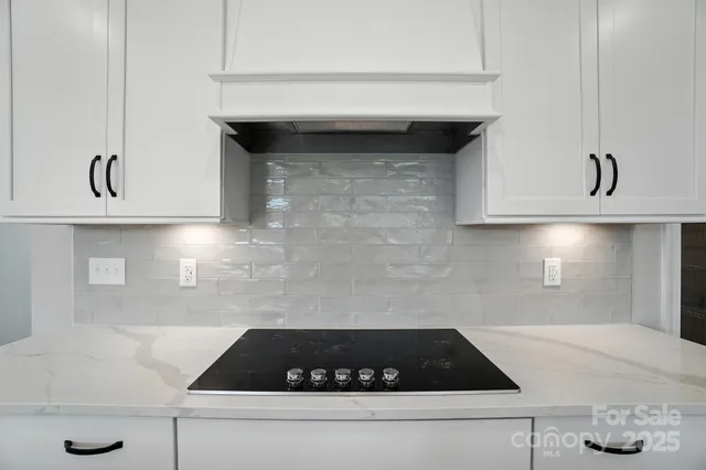 $799,990 | 12123 Lavinia Lane, Charlotte, NC 28277