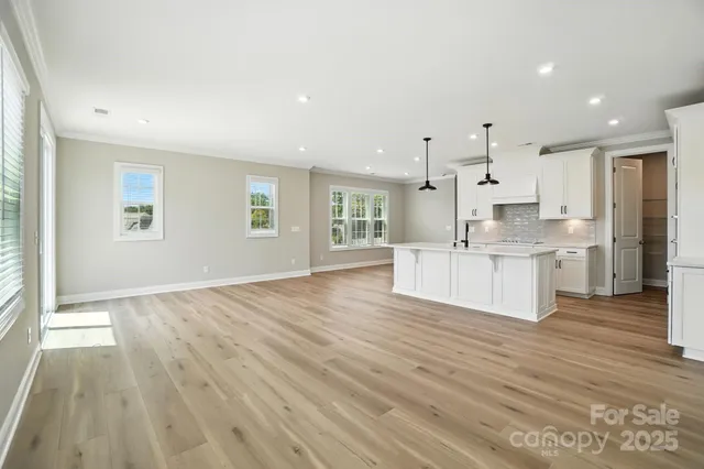 $799,990 | 12123 Lavinia Lane, Charlotte, NC 28277