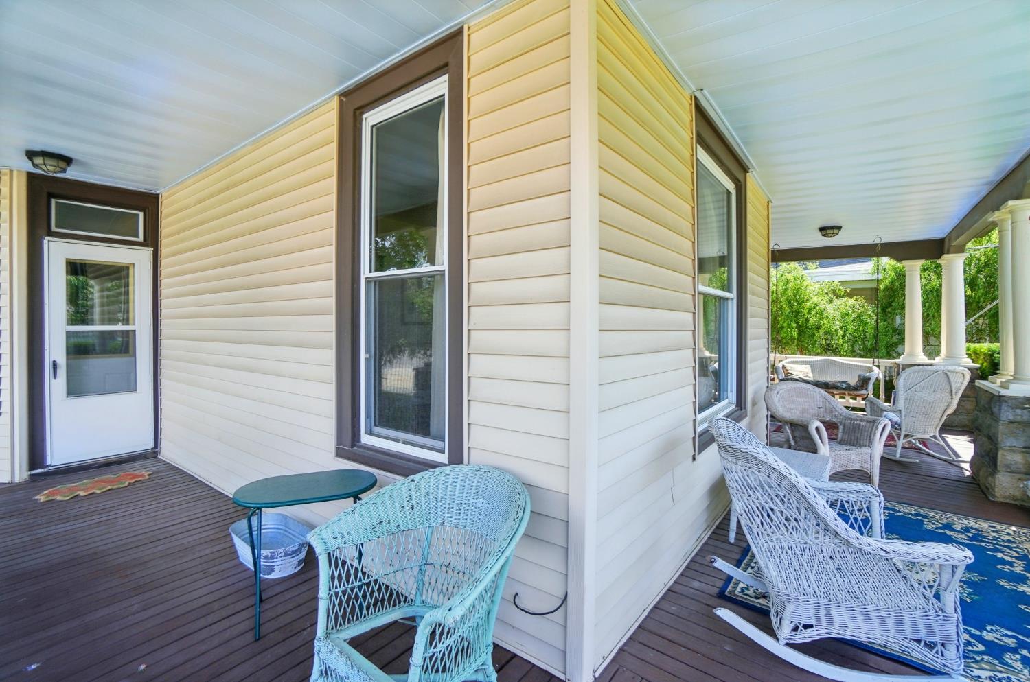 207 Eastern Avenue Sunman, IN 47041 - Photo 6 of 47