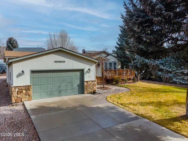 $895,000 | 430 Porphyry Road, Gypsum, CO 81637