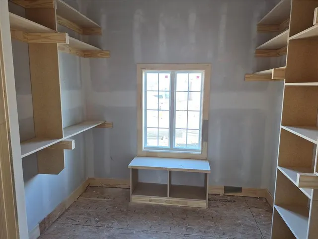 $589,950 | 4490 North 145th Terrace, Basehor, KS 66007