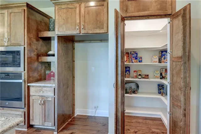 $589,950 | 4490 North 145th Terrace, Basehor, KS 66007