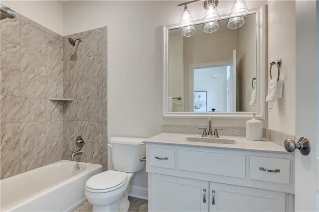 $589,950 | 4490 North 145th Terrace, Basehor, KS 66007