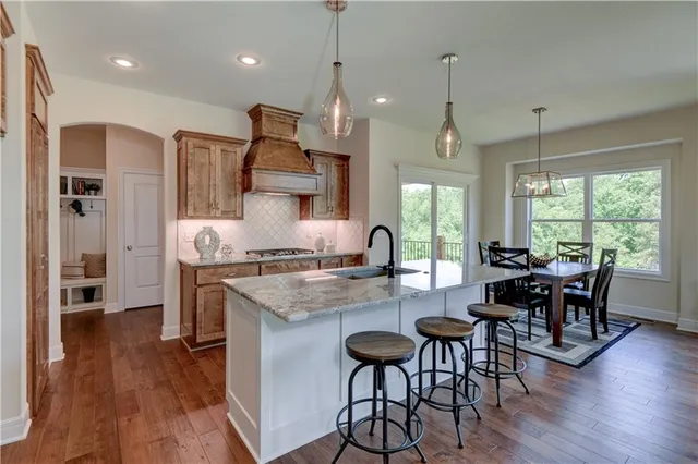 $589,950 | 4490 North 145th Terrace, Basehor, KS 66007