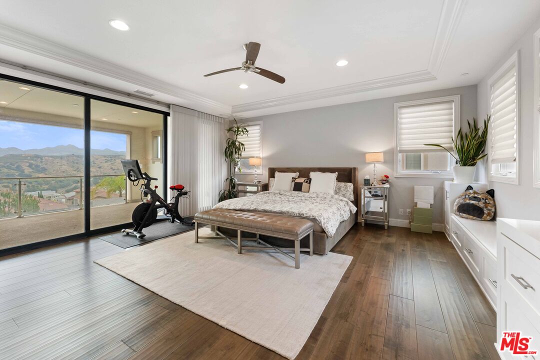 11925 North Ricasoli Way Porter Ranch, CA 91326 - Photo 20 of 57