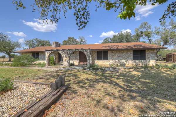 $550,000 | 255 Brehm Lane, Cibolo, TX 78108