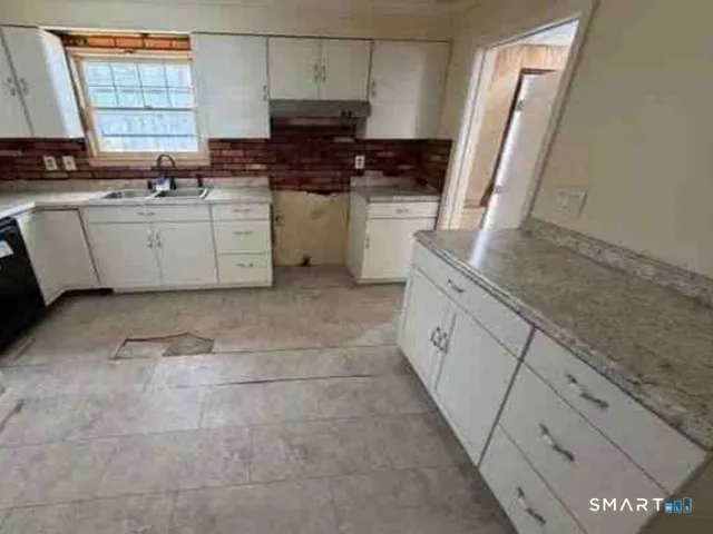 $296,800 | 152 Summit Road, Prospect, CT 06712