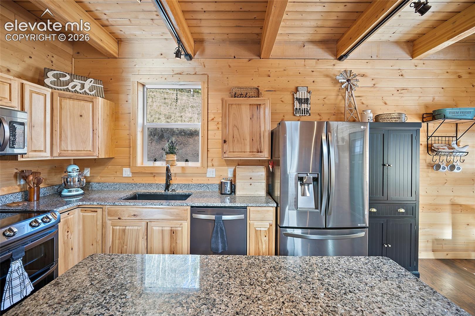 213 Willow Road Divide, CO 80814 - Photo 13 of 52 Gallery Image 13