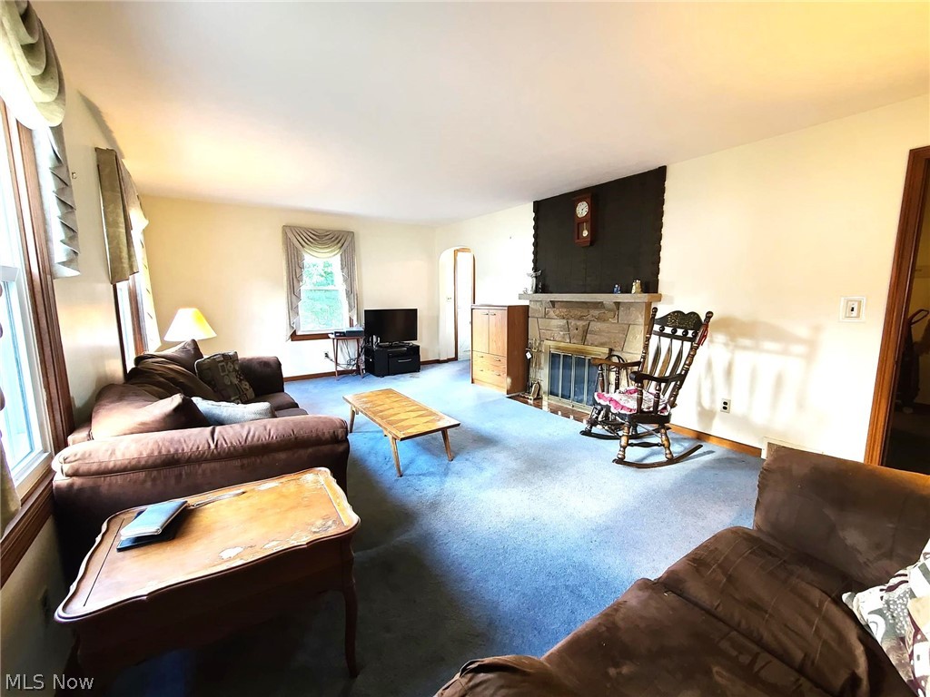 3034 Boston Road Brunswick, OH 44212 - Photo 7 of 14 Family Room