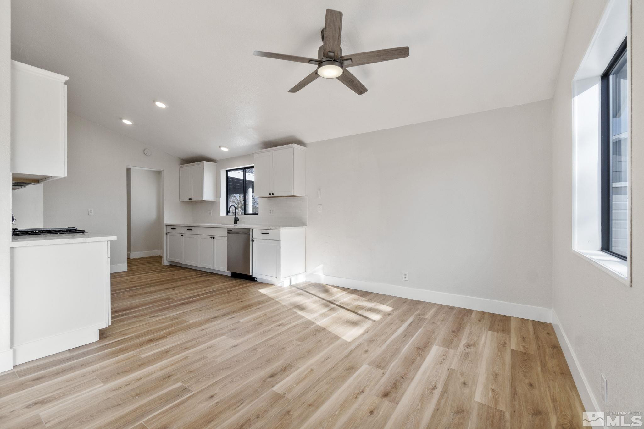 113 Rose Peak Road Dayton, NV 89403 - Photo 10 of 34 Photo 10