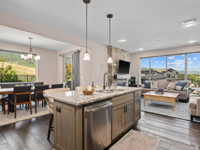 819 South Mallory Loop, Unit 9 Huntsville, UT 84317 - Photo 9 of 45
