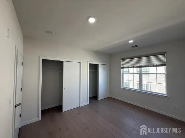 $3,400 | 243 Lohan Drive, Piscataway, NJ 08854