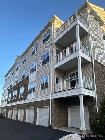 $3,400 | 243 Lohan Drive, Piscataway, NJ 08854