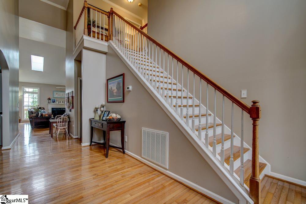 224 West Poplar Ridge Drive Duncan, SC 29334 - Photo 2 of 32 Gallery Image 2