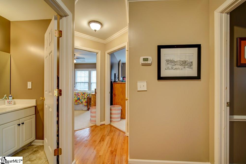 224 West Poplar Ridge Drive Duncan, SC 29334 - Photo 13 of 32 Gallery Image 13