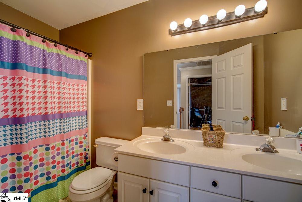 224 West Poplar Ridge Drive Duncan, SC 29334 - Photo 17 of 32 Gallery Image 17