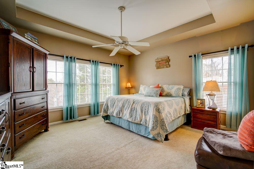 224 West Poplar Ridge Drive Duncan, SC 29334 - Photo 9 of 32 Gallery Image 9