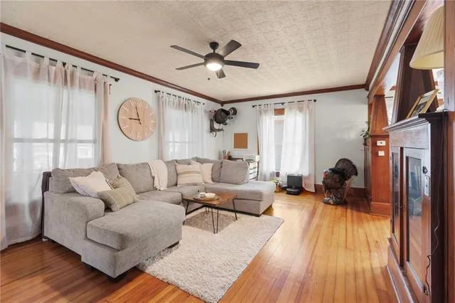 $235,000 | 612 East 5th Street, Cameron, MO 64429