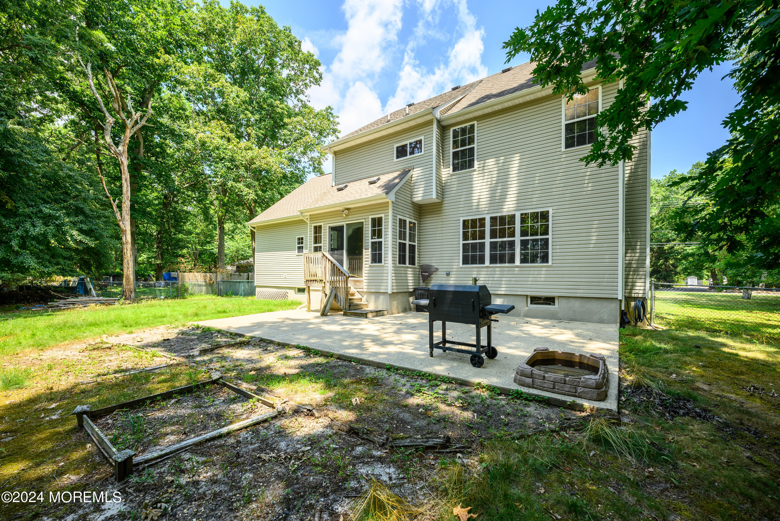 126 South New Prospect Road Jackson, NJ 08527 - Photo 6 of 35 126 S New Prospect (6 of 31)