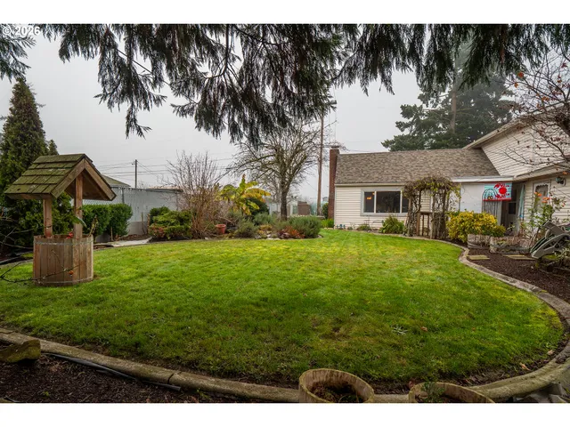 $410,000 | 1000 N Street, Springfield, OR 97477