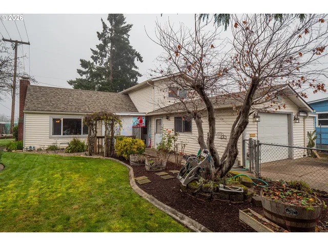 $410,000 | 1000 N Street, Springfield, OR 97477