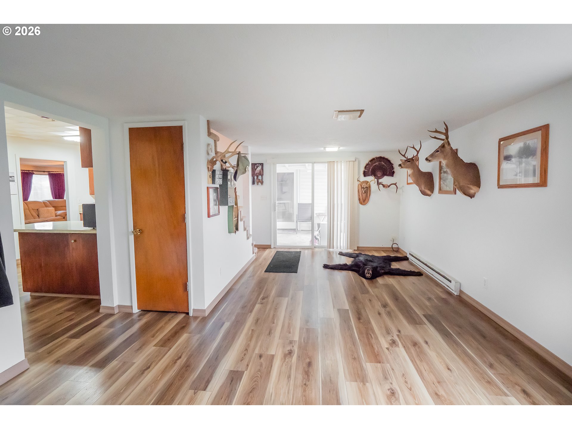 1000 N Street Springfield, OR 97477 - Photo 5 of 32 Family Room