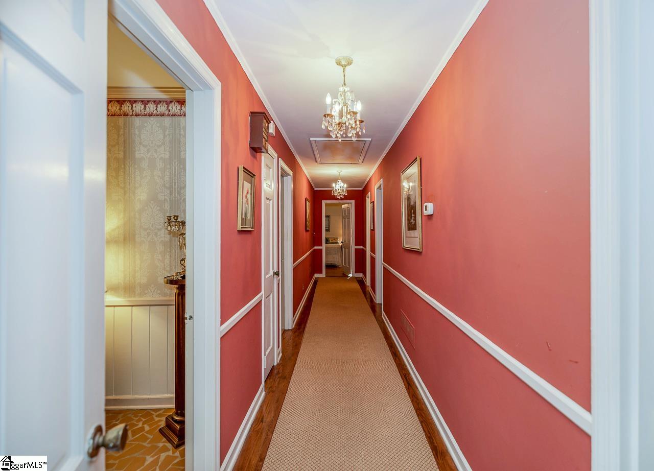 217 Covington Road Greenville, SC 29617 - Photo 18 of 35 Gallery Image 18