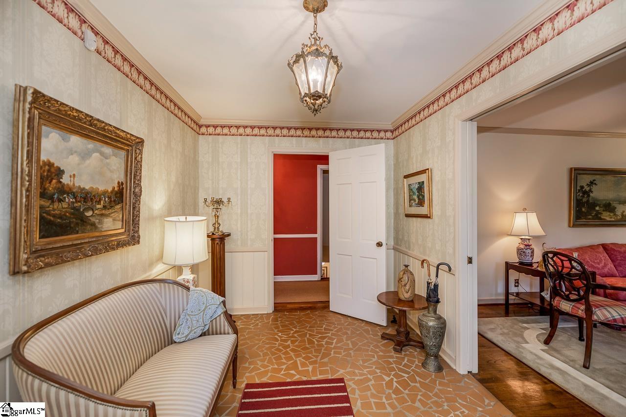 217 Covington Road Greenville, SC 29617 - Photo 5 of 35 Gallery Image 5